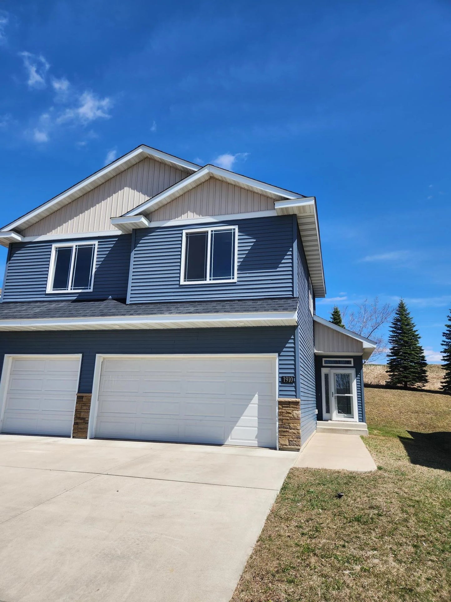 1910 Buffalo Run Road, Buffalo, MN 55313