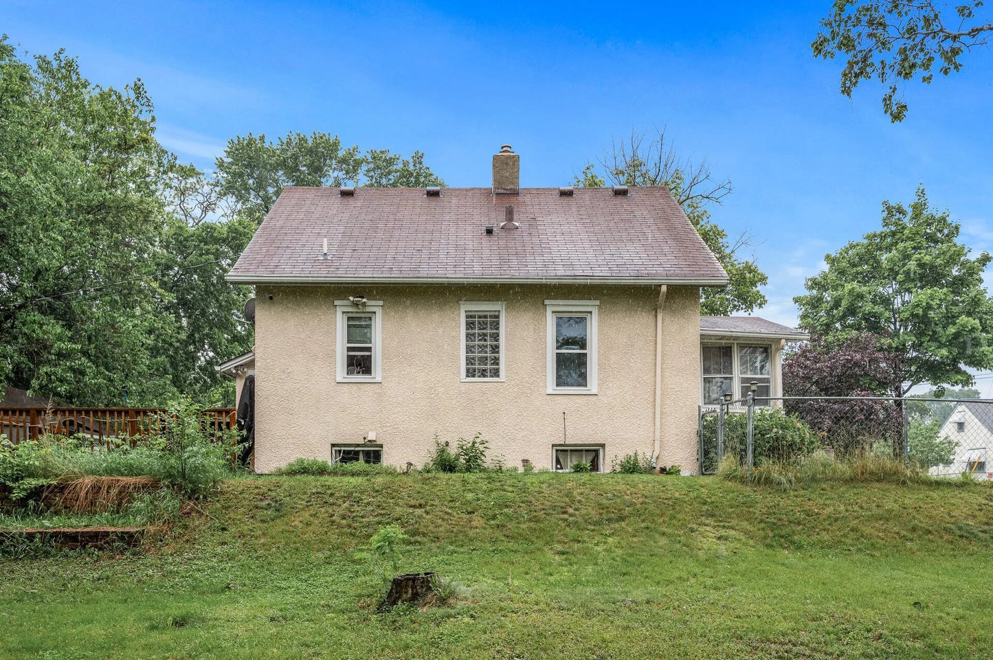48 Jessamine Avenue, Saint Paul, MN 55117