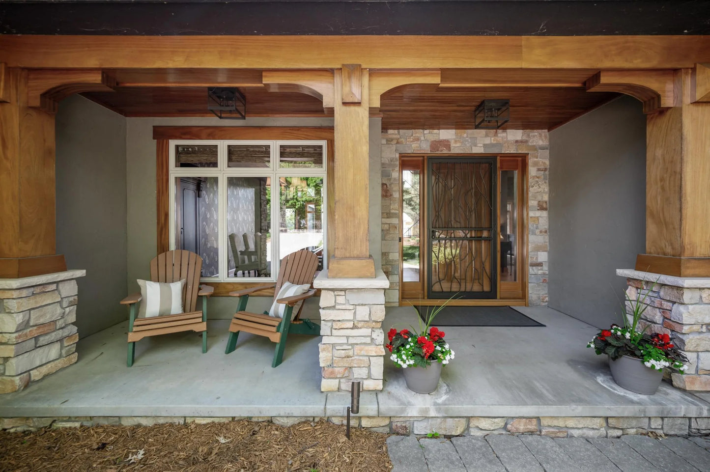 115 Wildwood Beach Road, Mahtomedi, MN 55115