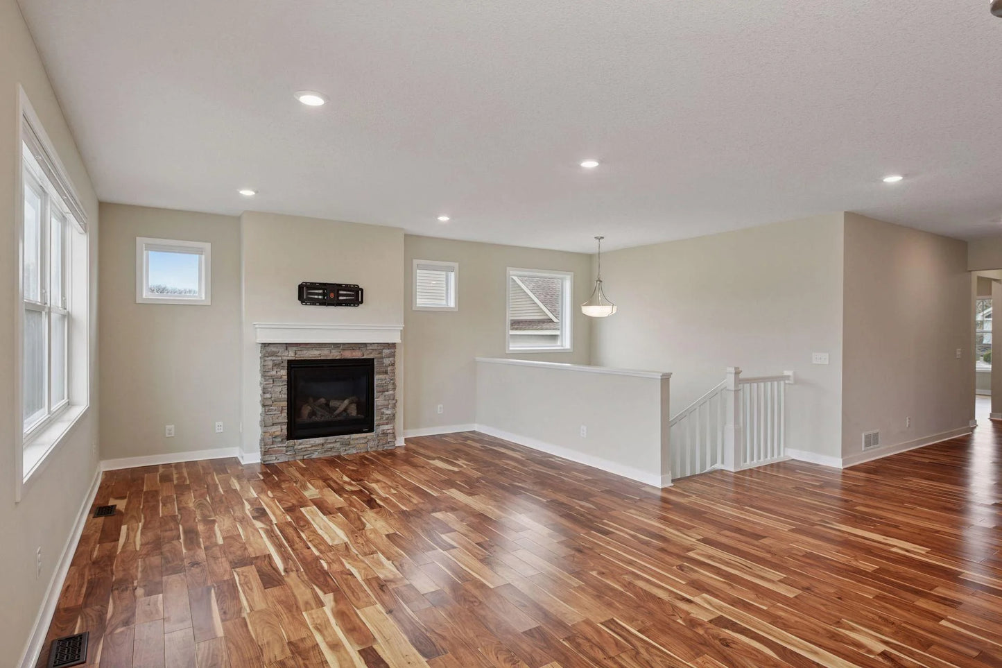5743 Meridian Way, Prior Lake, MN 55372