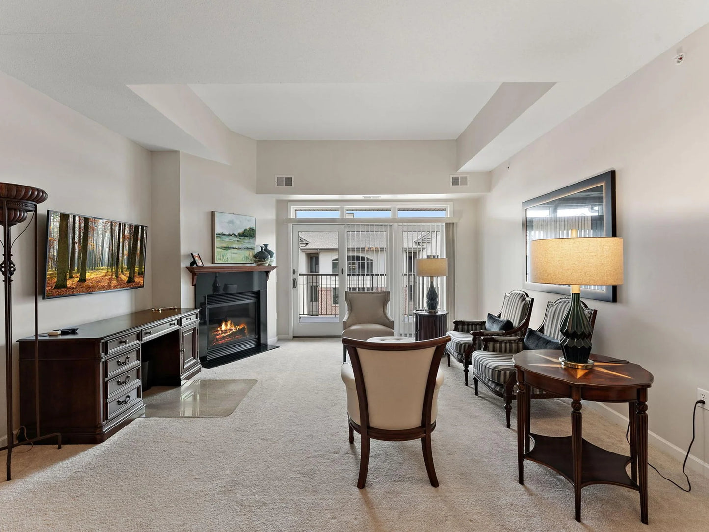 5250 Grandview Square, Edina, MN 55436