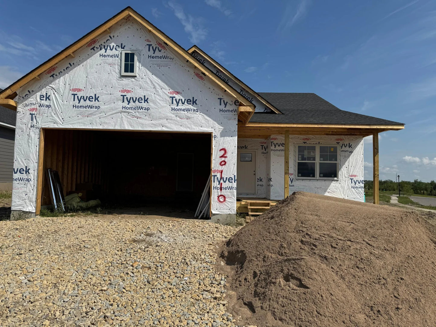 20110 Globe Drive, Lakeville, MN 55044