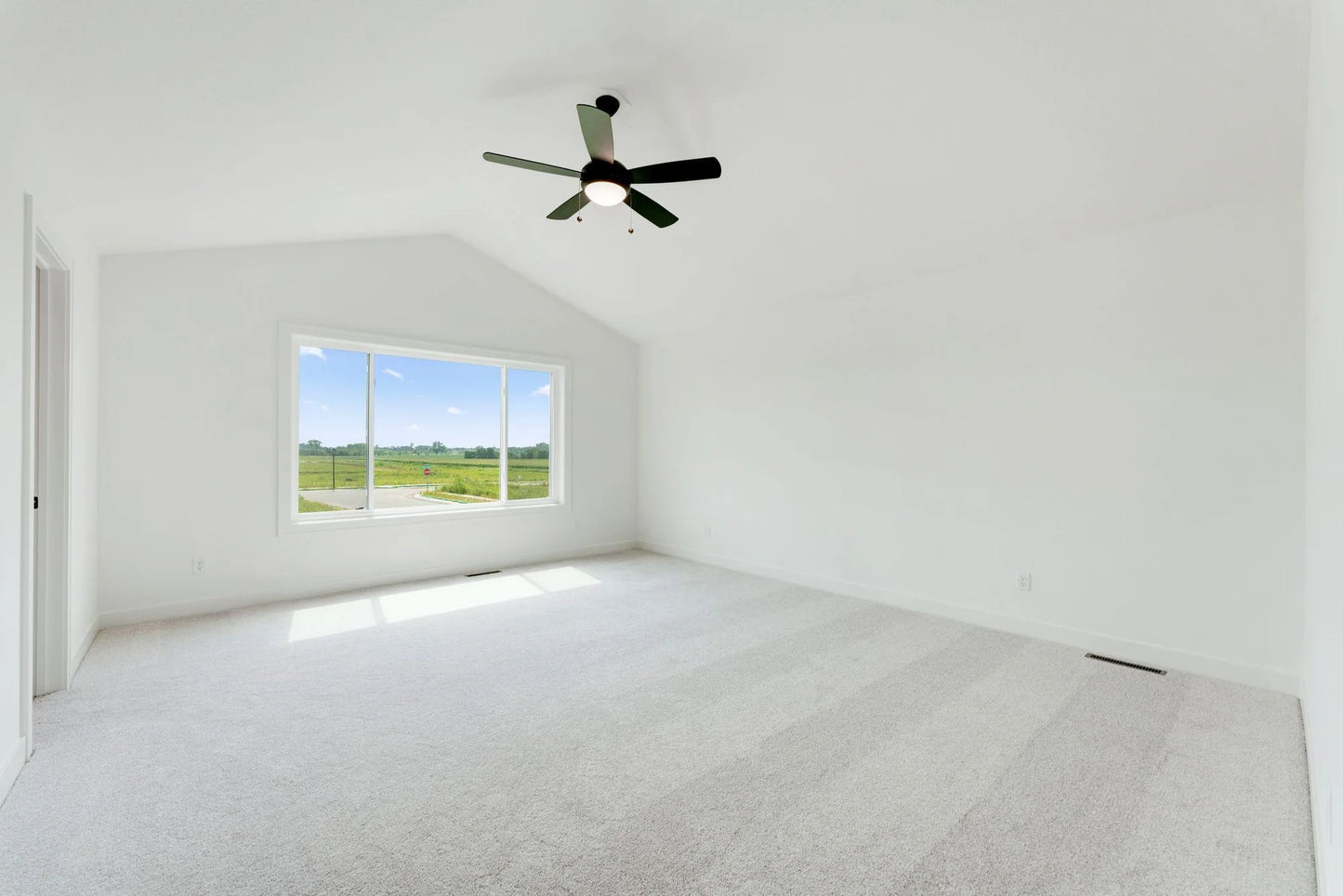 15068 Ardmullivan Lane, Rosemount, MN 55068