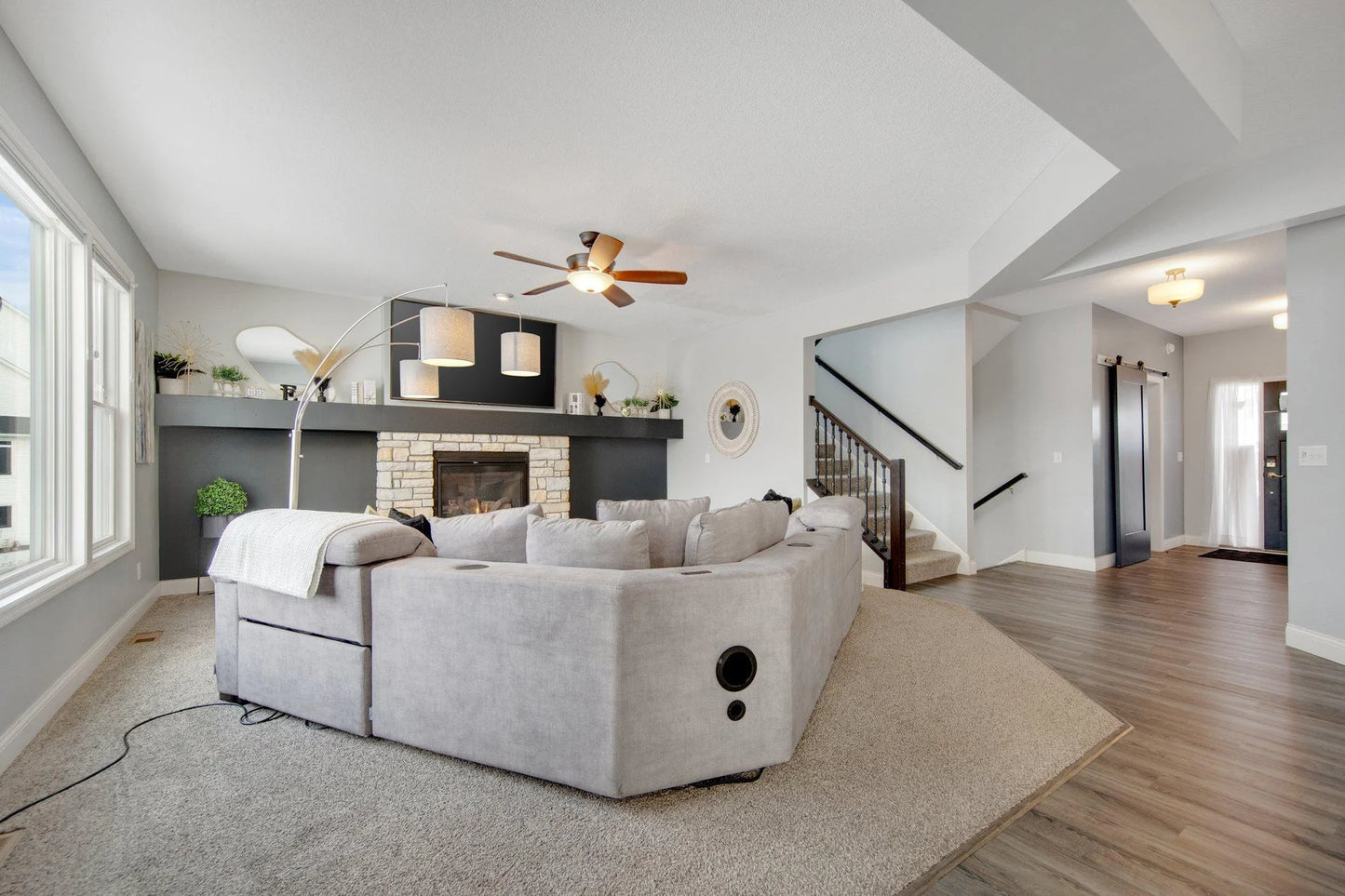 5204 Porchlight , Woodbury, MN 55129