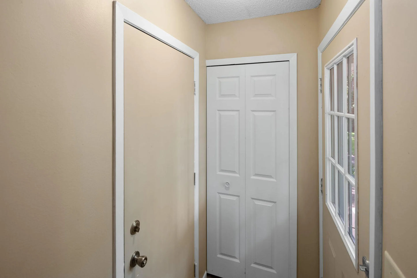 2531 Brookdale Lane, Brooklyn Park, MN 55444