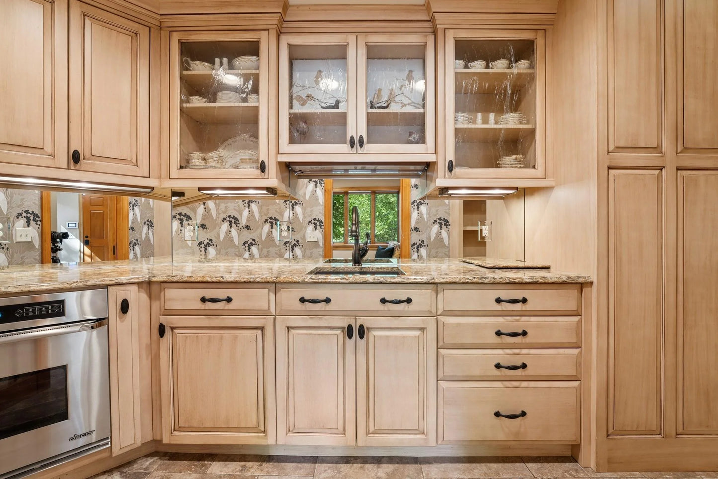 10420 Bluff Circle, Chaska, MN 55318