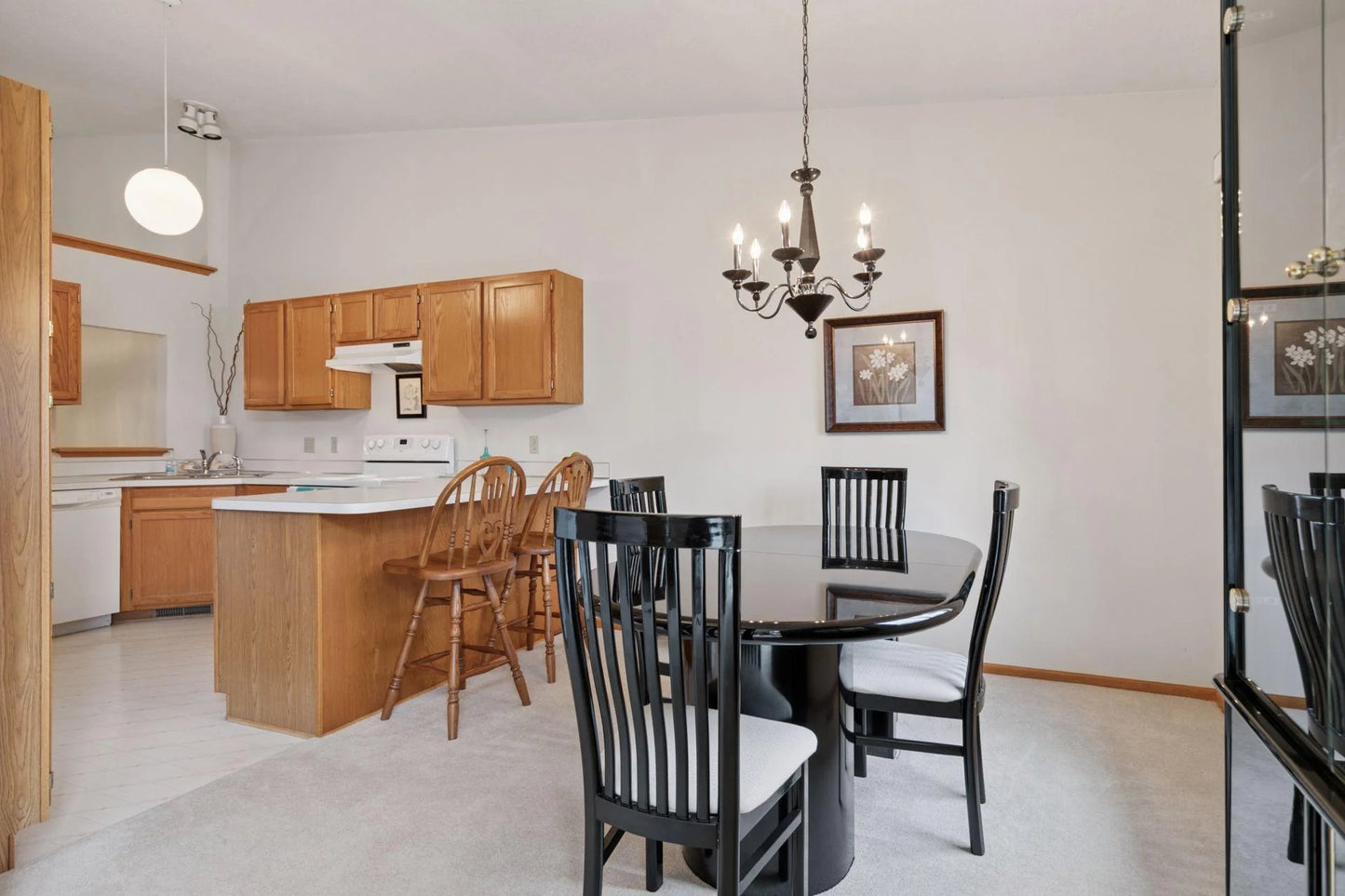 4318 Mccoll Drive, Savage, MN 55378