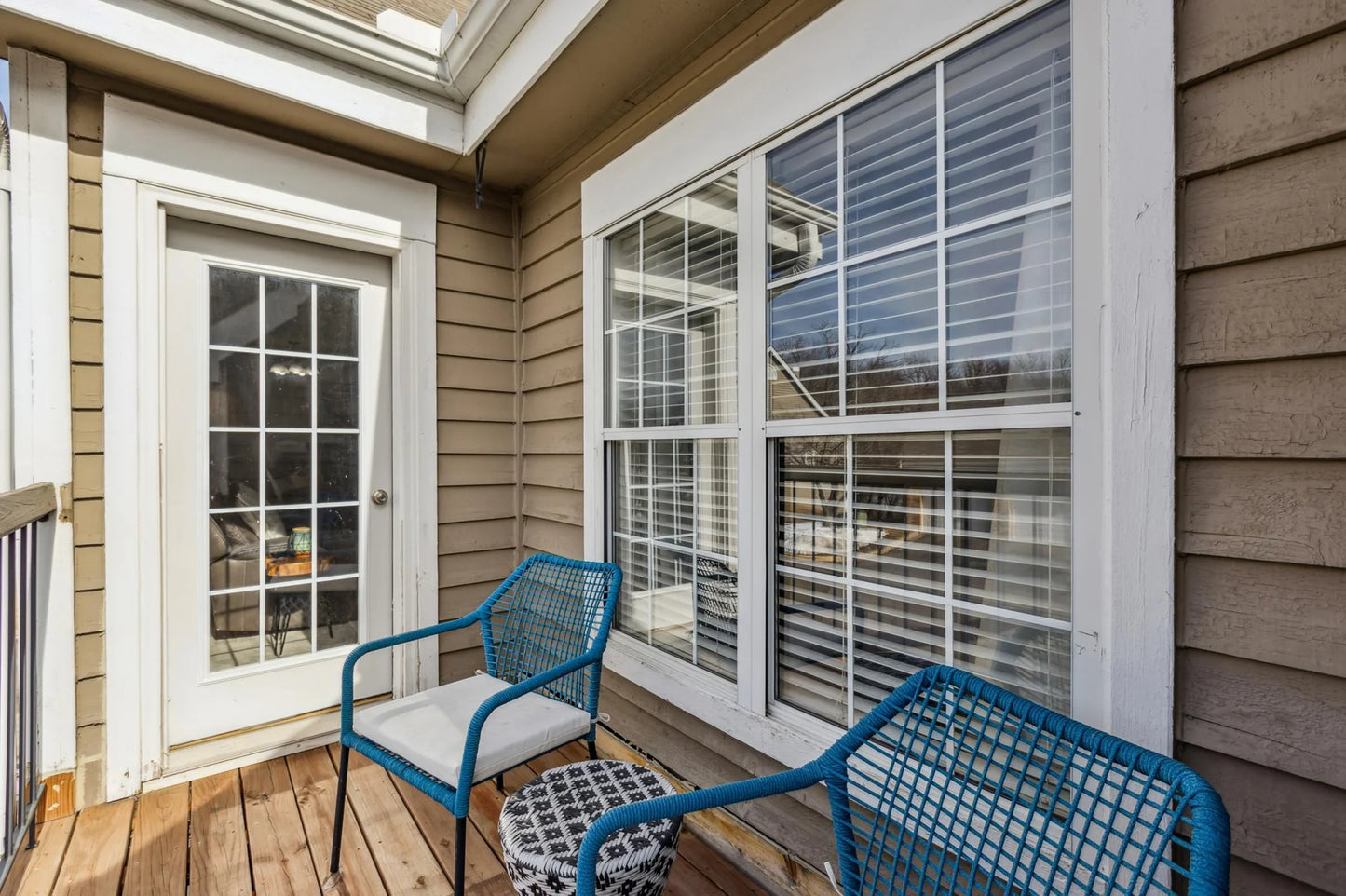 6048 Chasewood Parkway, Minnetonka, MN 55343