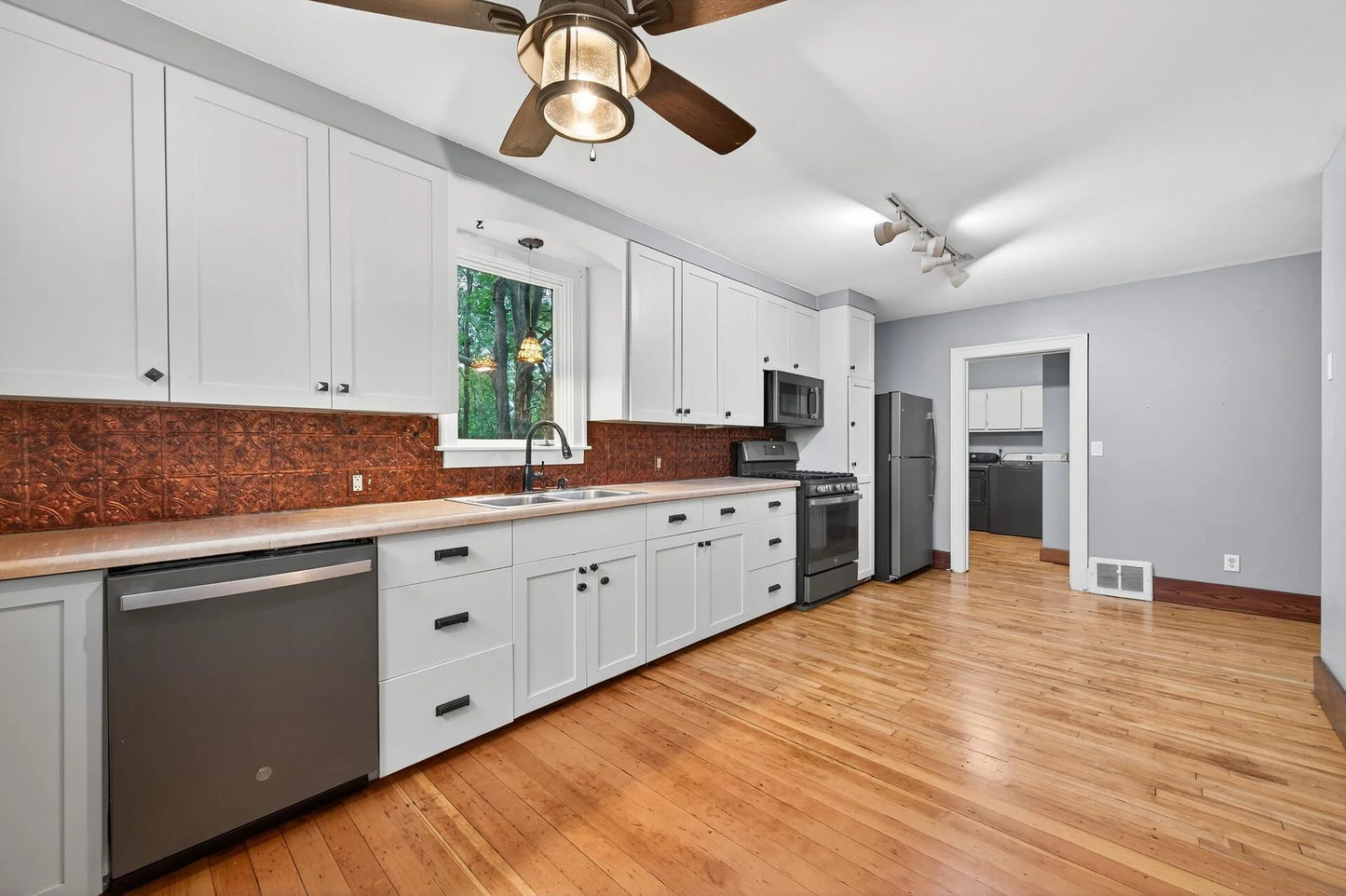 619 2nd Avenue, Forest Lake, MN 55025