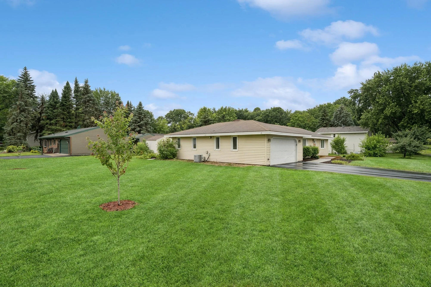 5731 Maves Trail, Prior Lake, MN 55372