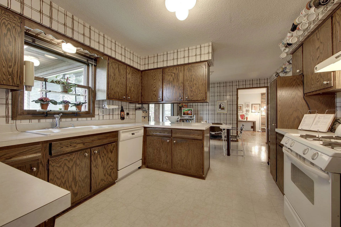 6308 Limerick Lane, Edina, MN 55439