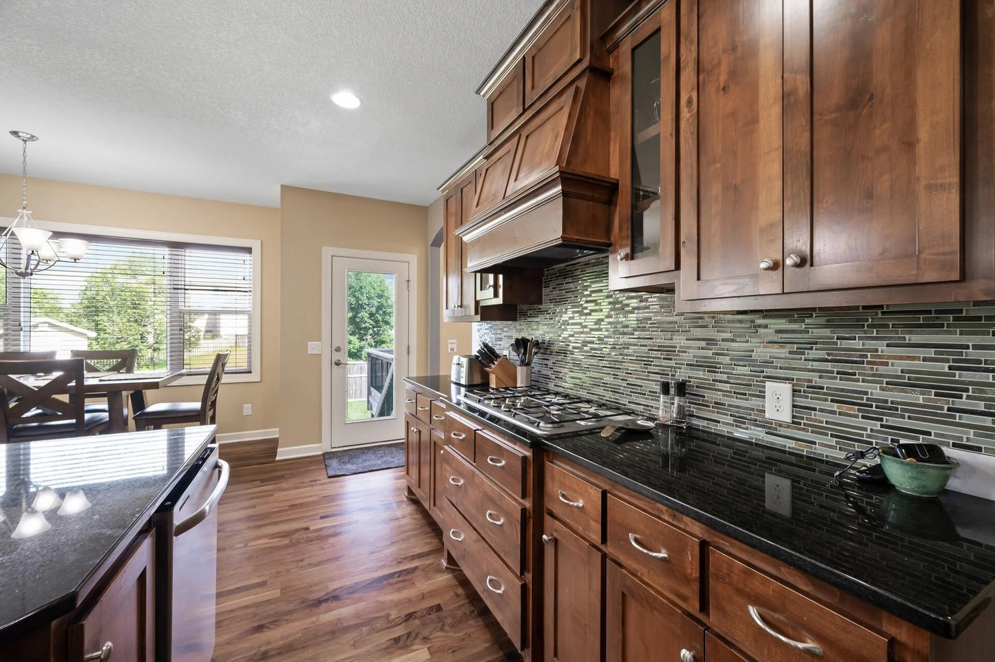10412 Florida Avenue, Brooklyn Park, MN 55445