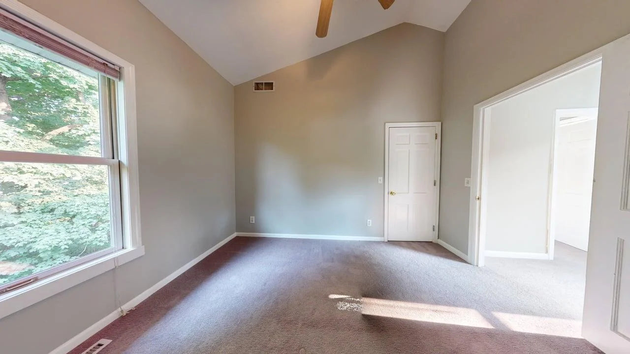 520 Hanlon Ave , Orono, MN 55391