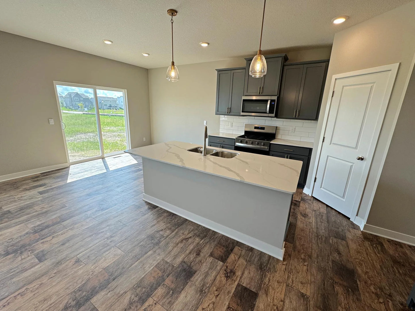 6187 Jensen Alcove South , Cottage Grove, MN 55016