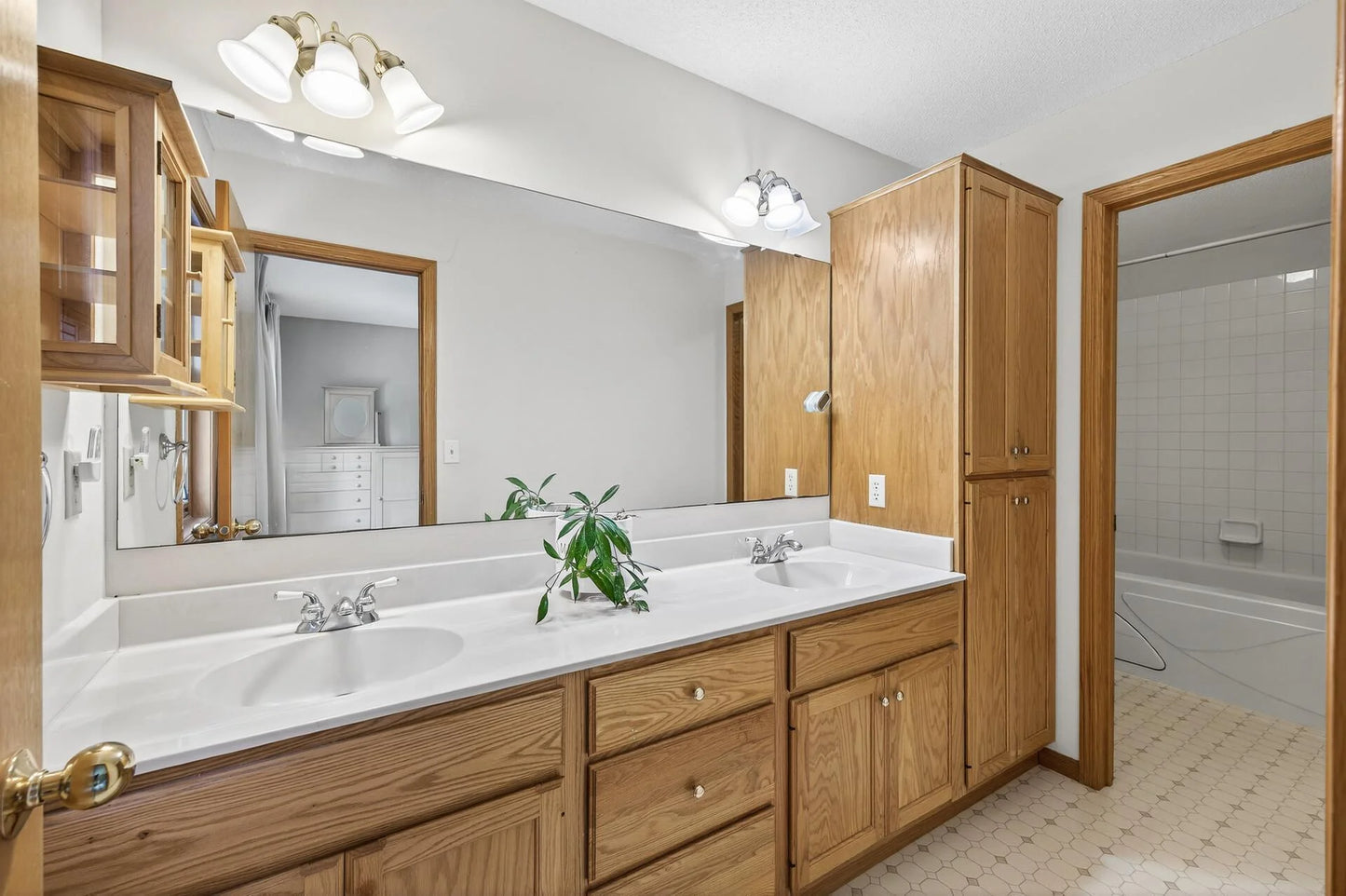 5924 Polar Bear Lane, White Bear Twp, MN 55110