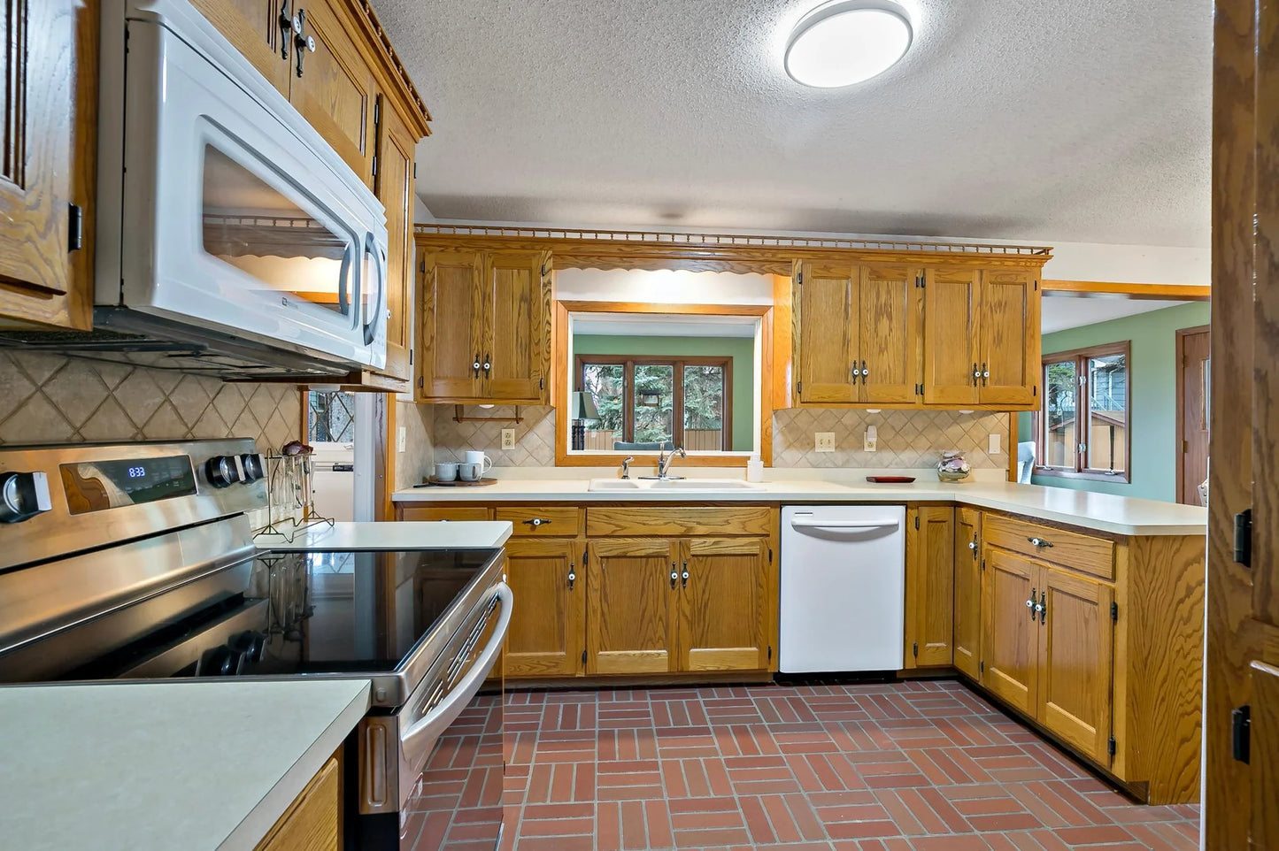 3004 36th Avenue, Saint Anthony, MN 55418