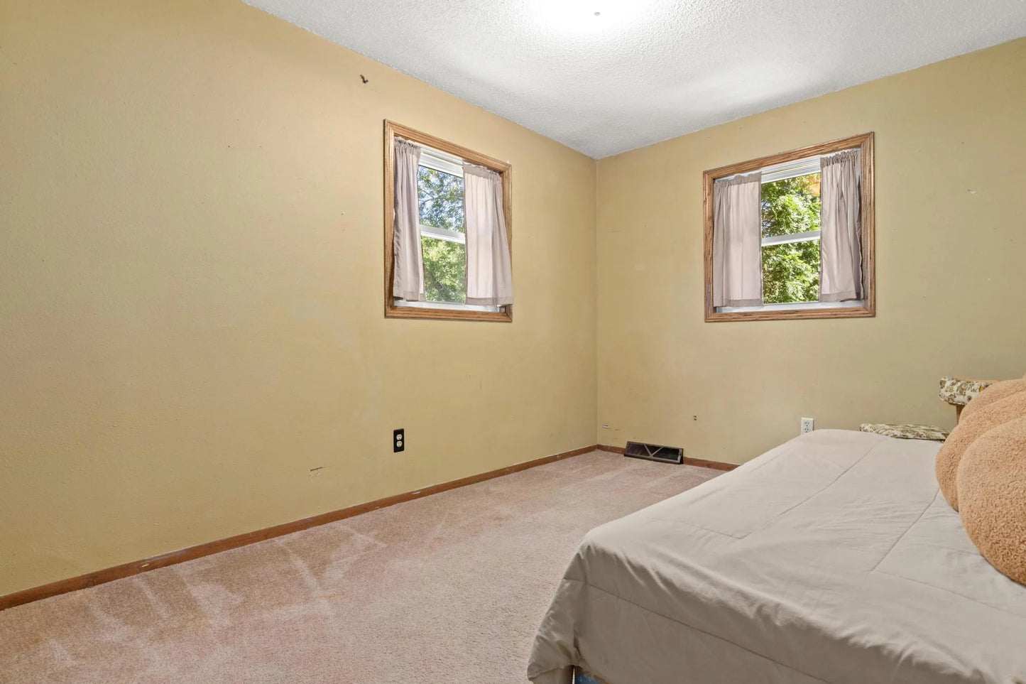 5781 Needham Avenue, Saint Michael, MN 55376