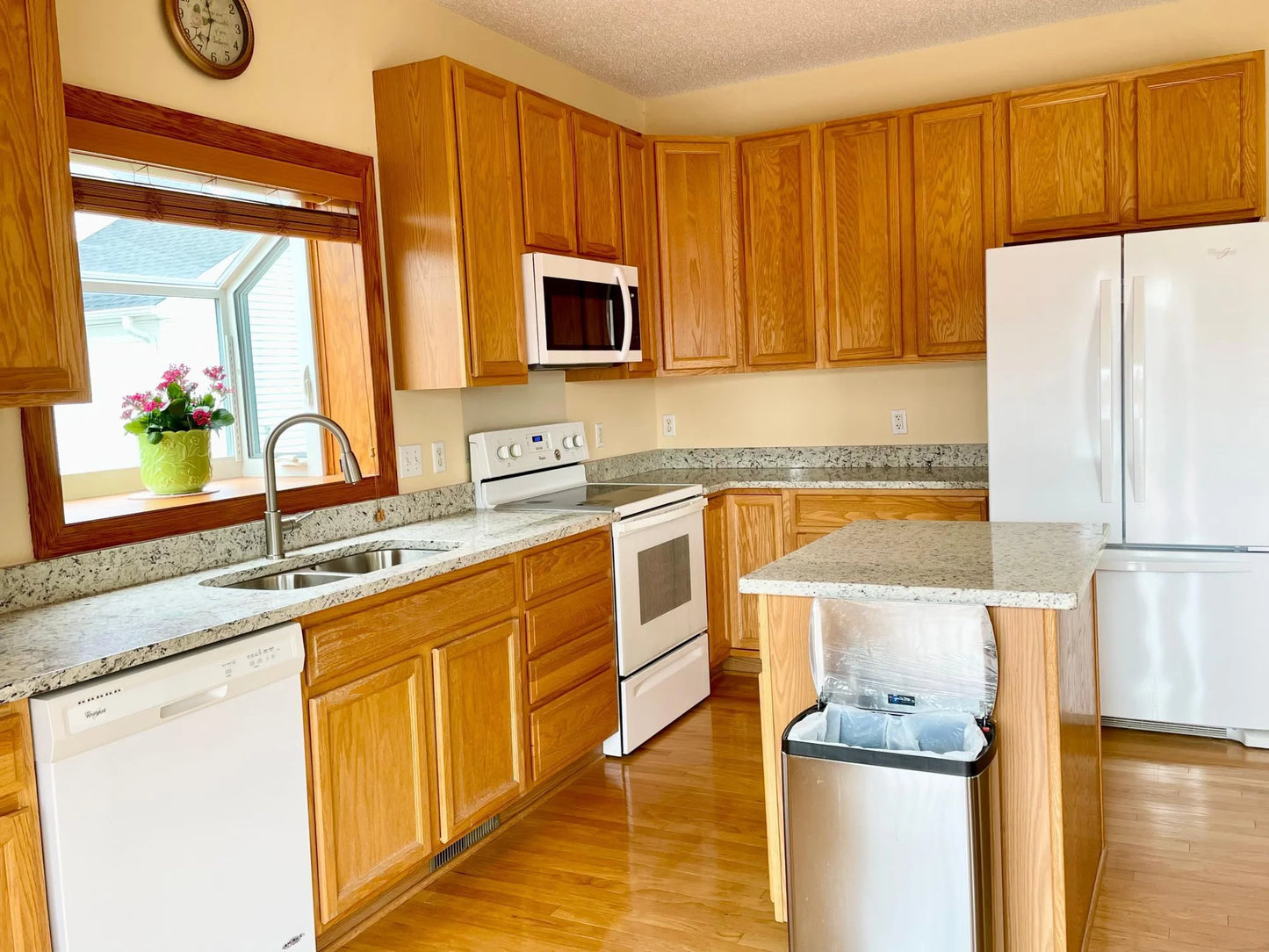 1986 Mathias Road, Shakopee, MN 55379