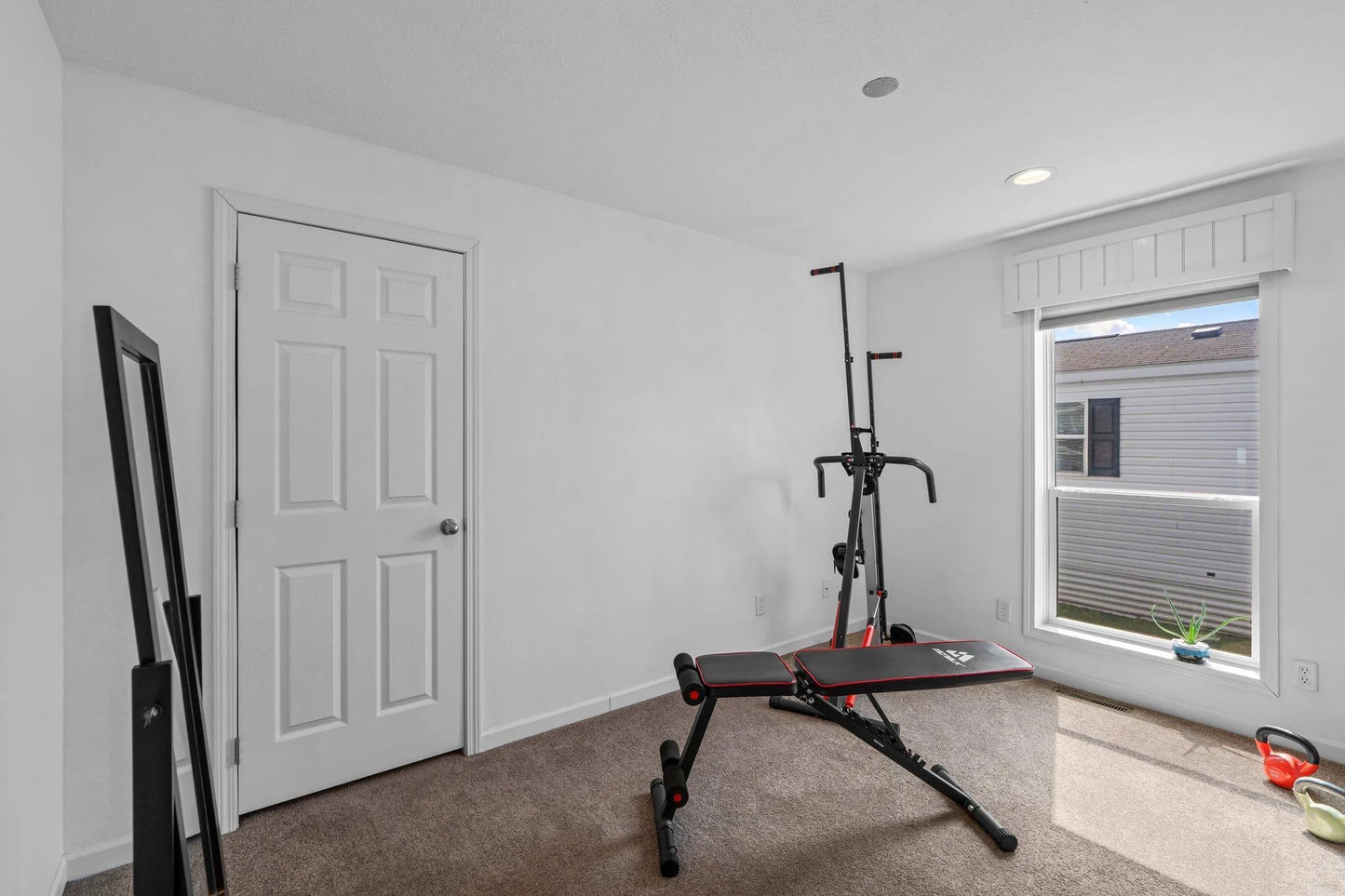 2501 Lowry Avenue, Saint Anthony, MN 55418