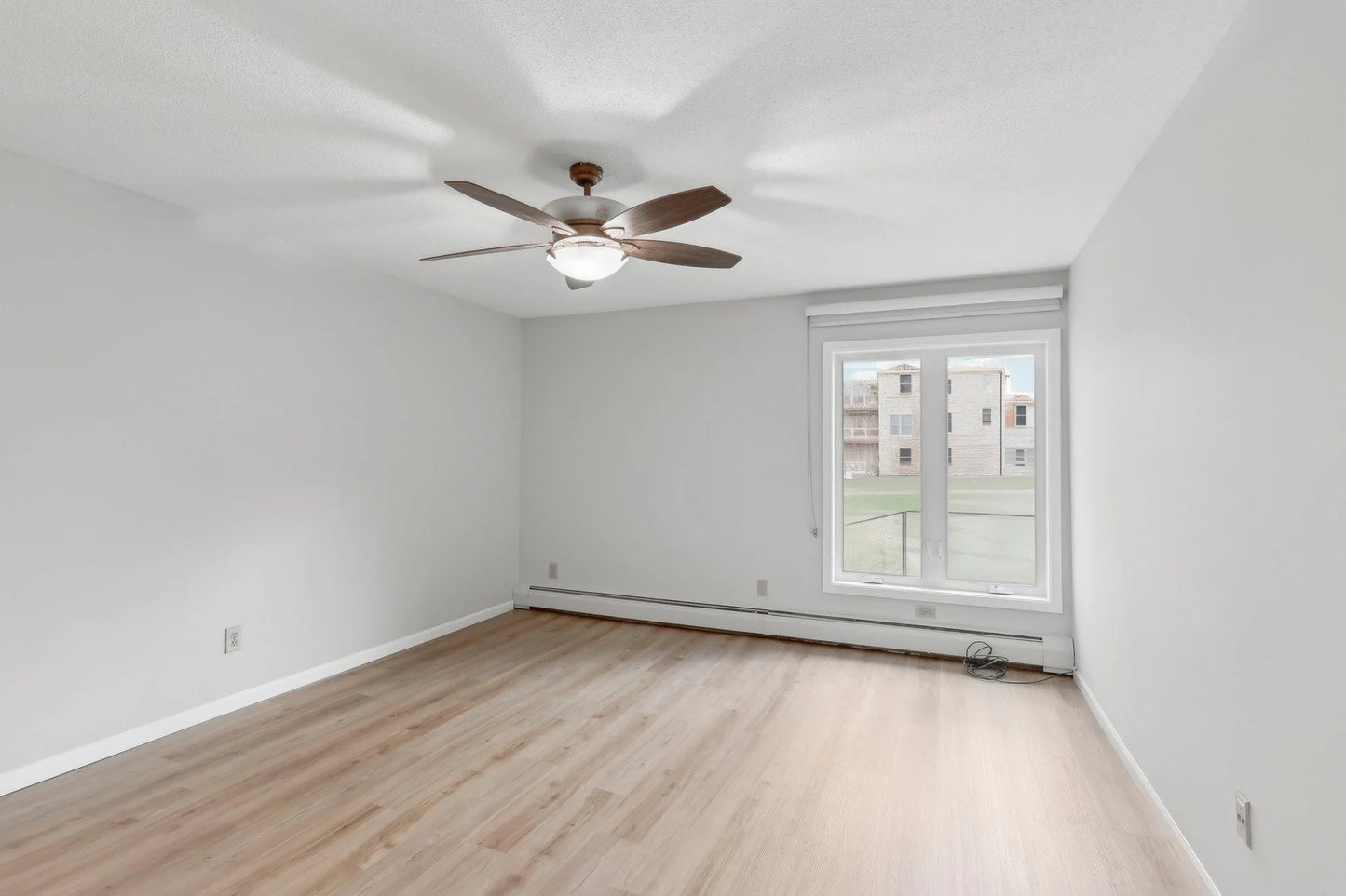450 Ford Road, Saint Louis Park, MN 55426