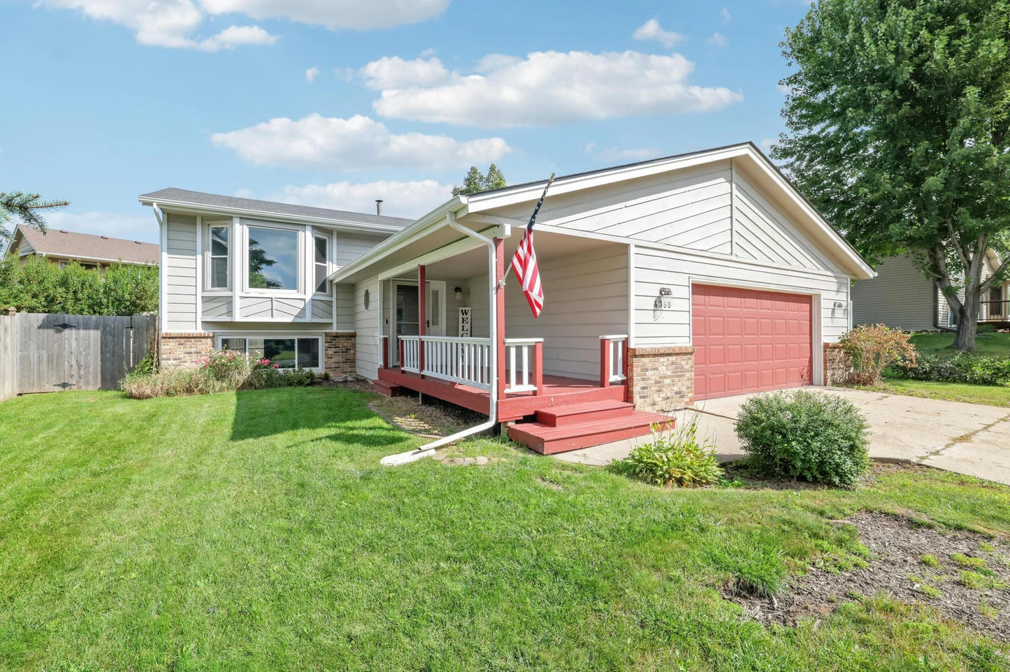 4368 141st Street, Savage, MN 55378