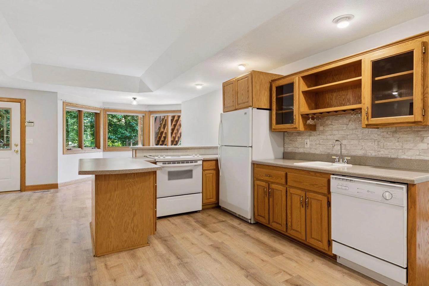 5938 Burke Trail, Inver Grove Heights, MN 55076