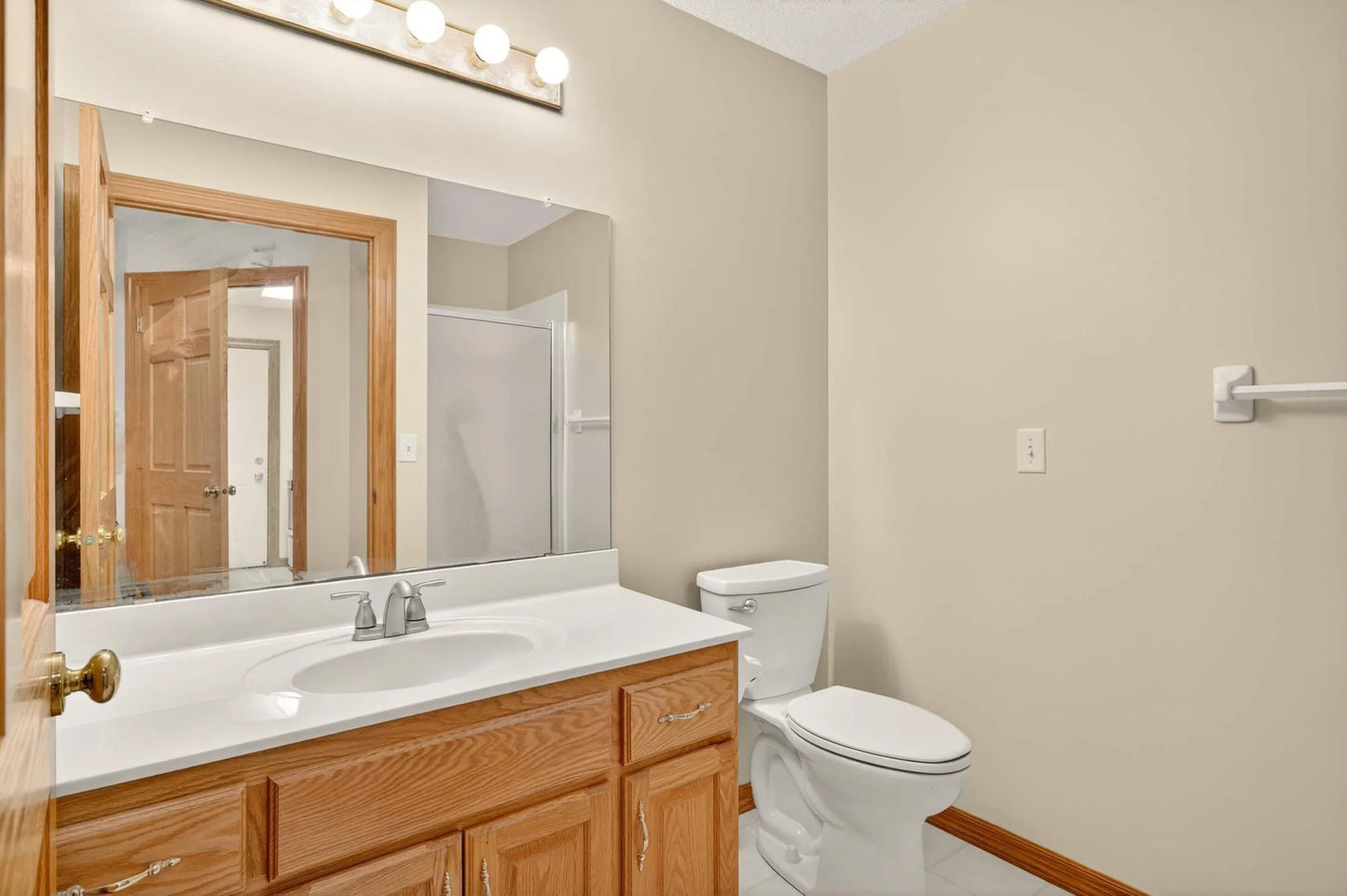 6236 Creekview Lane, Brooklyn Park, MN 55443