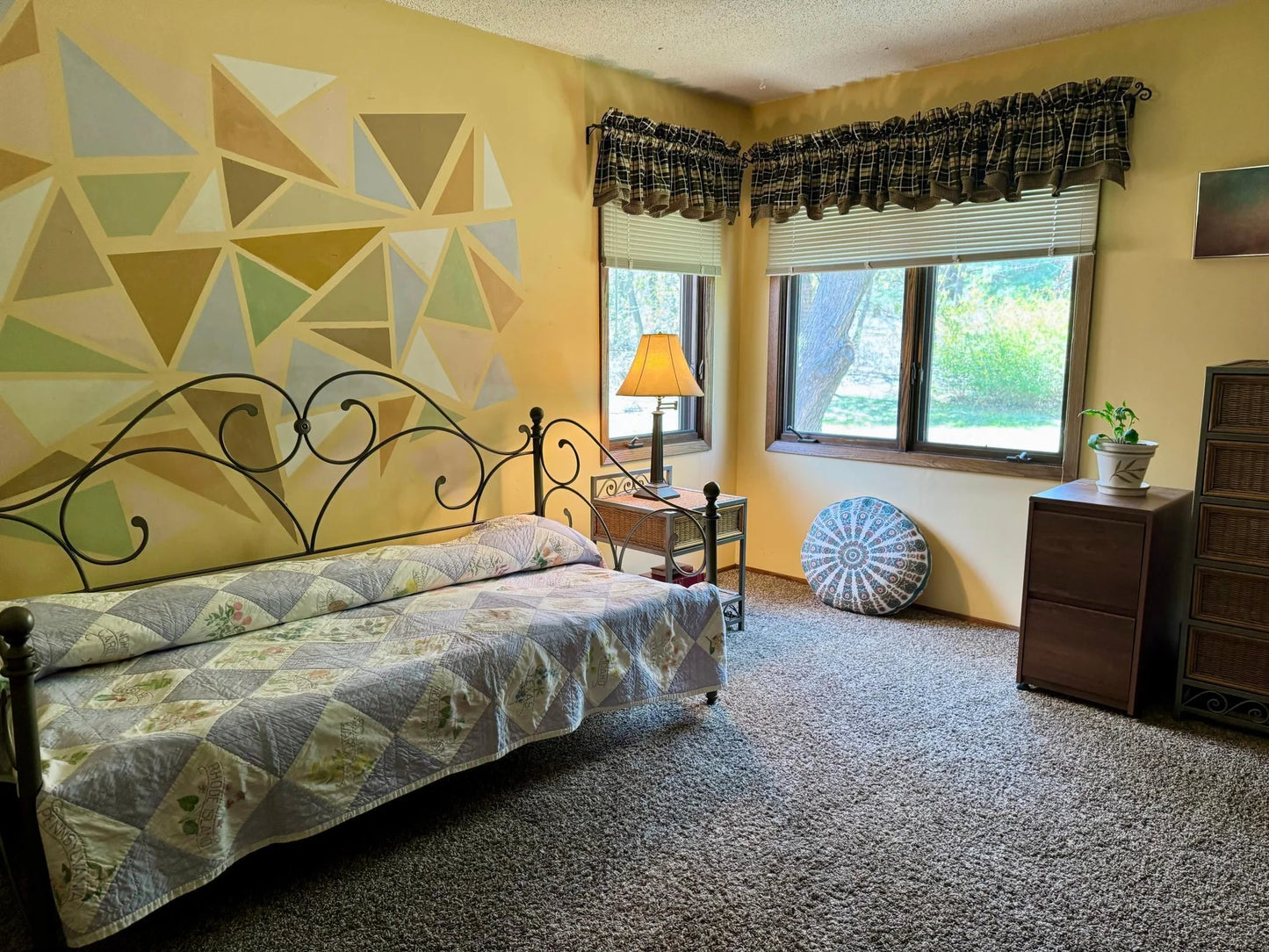 7864 Demontreville Trail, Lake Elmo, MN 55042