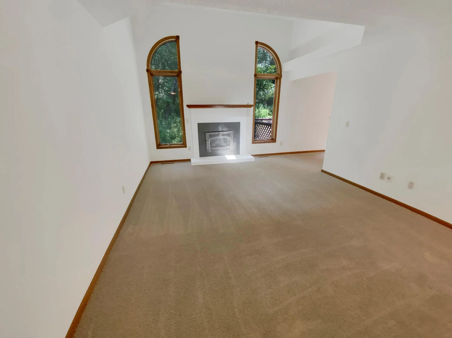 6991 Edenvale Boulevard, Eden Prairie, MN 55346