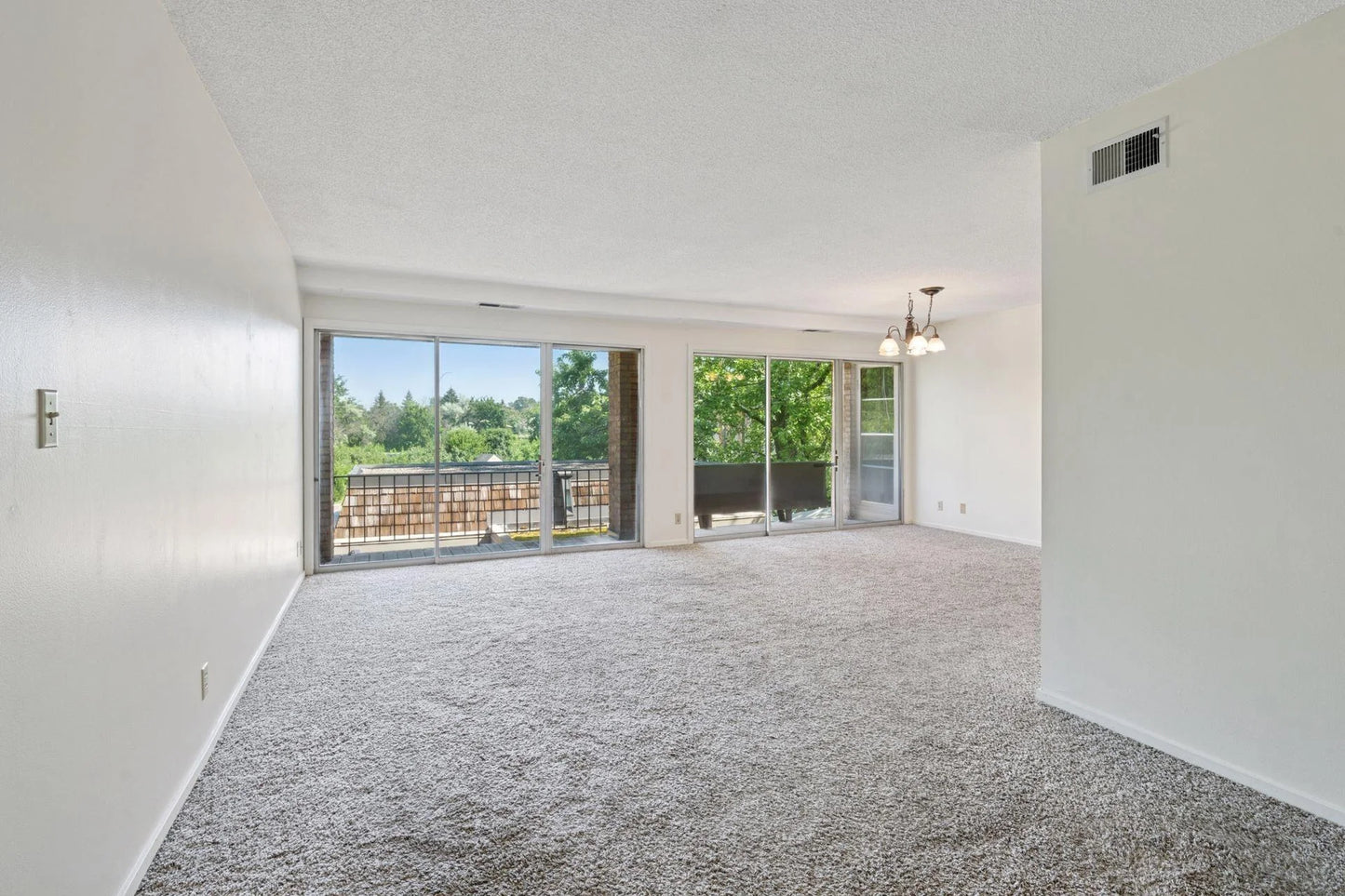 6301 Colony Way, Edina, MN 55435