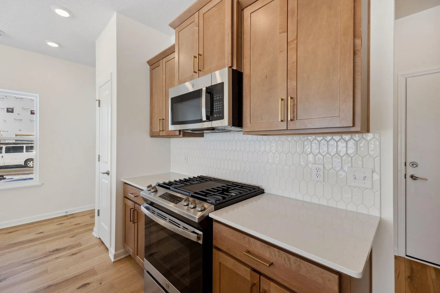 10322 Birchwood Circle, Victoria, MN 55318