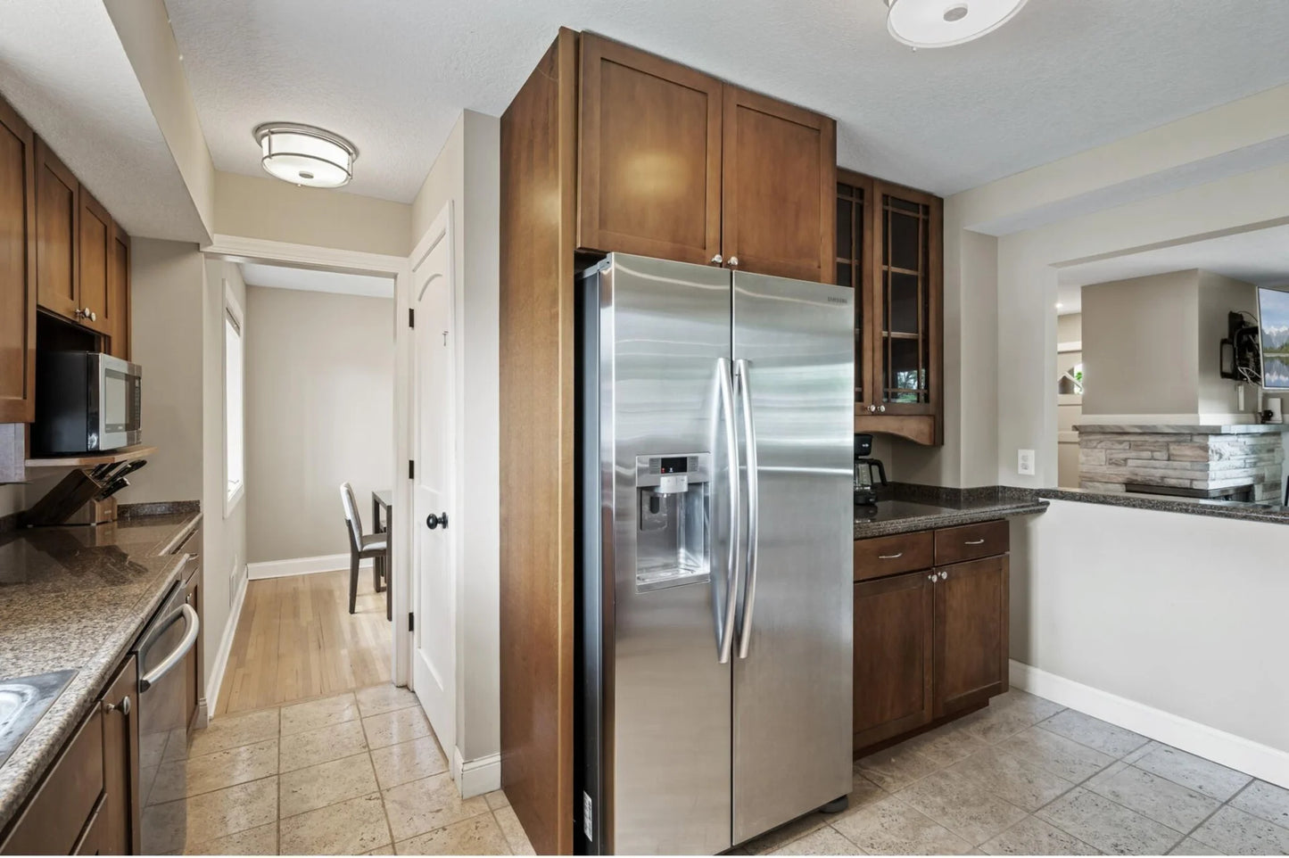 6301 France Avenue, Edina, MN 55410