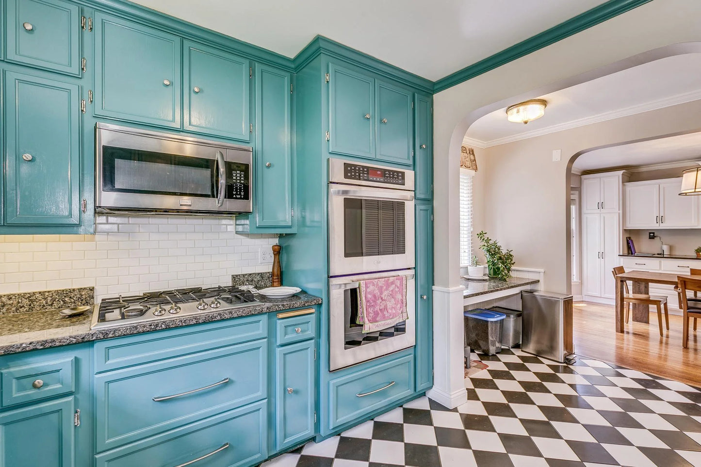 4354 Browndale Avenue, Saint Louis Park, MN 55424