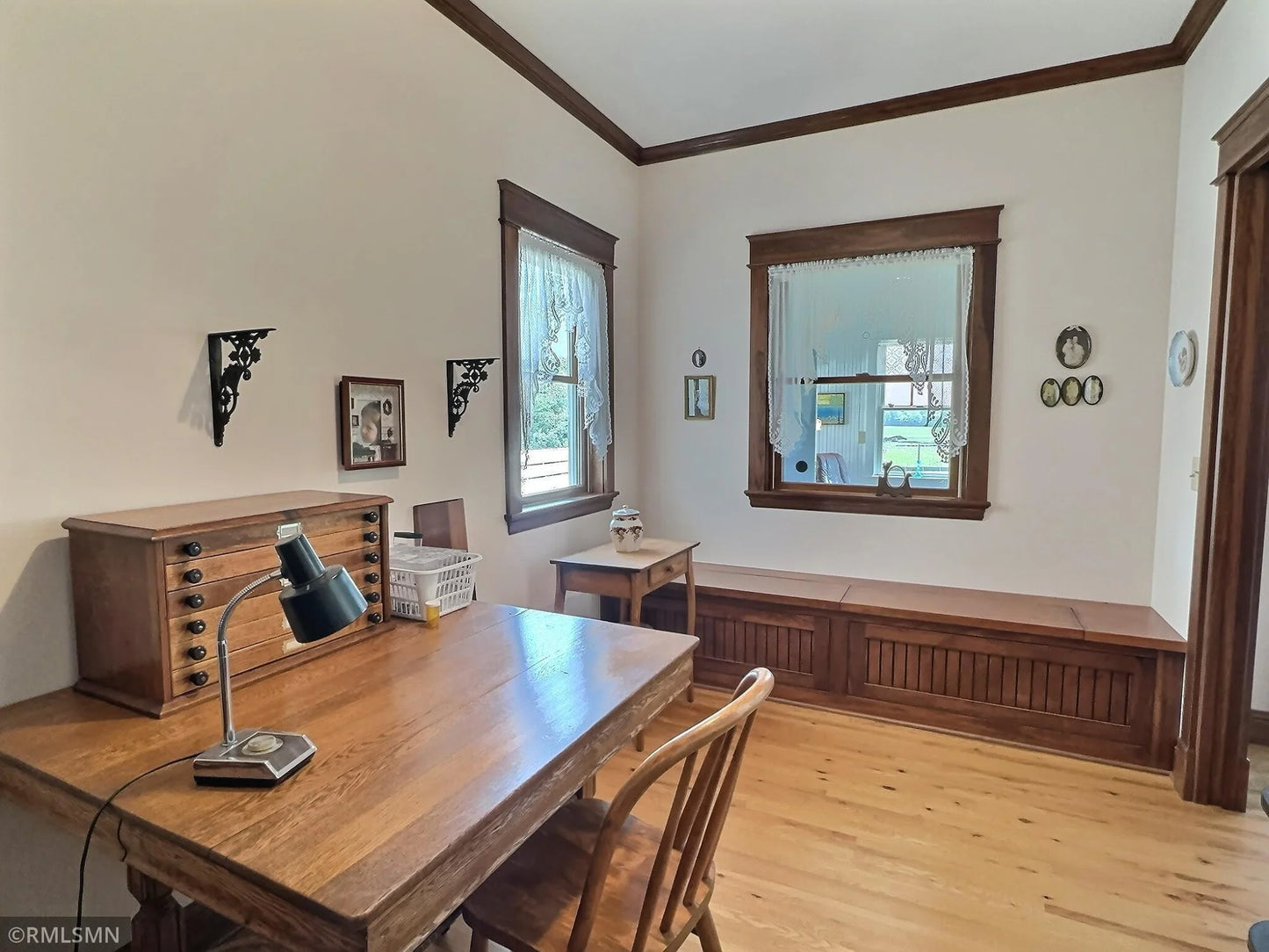 211 4th Street, Maple Lake, MN 55358