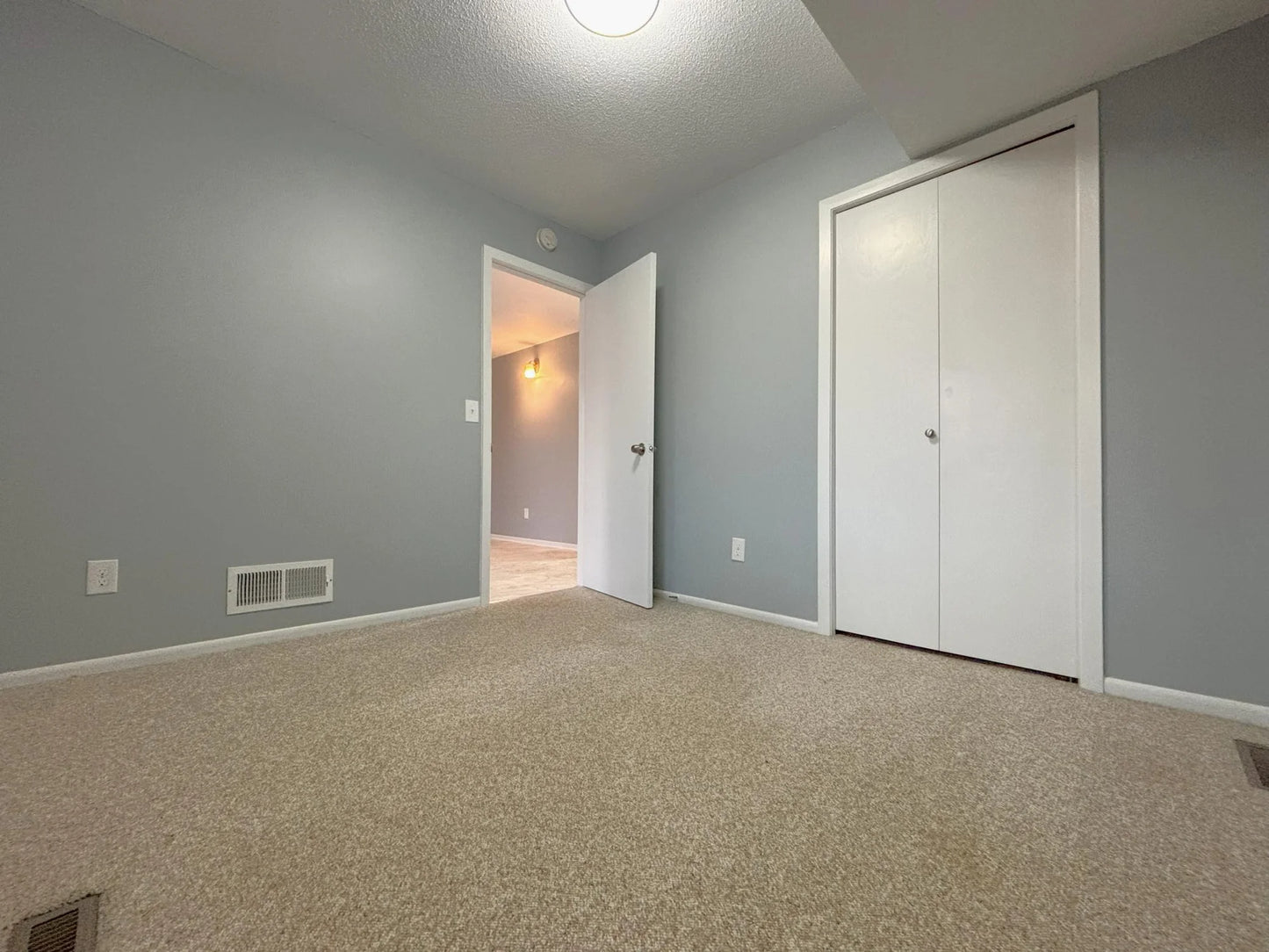 2545 Cedar Hills Drive, Minnetonka, MN 55305