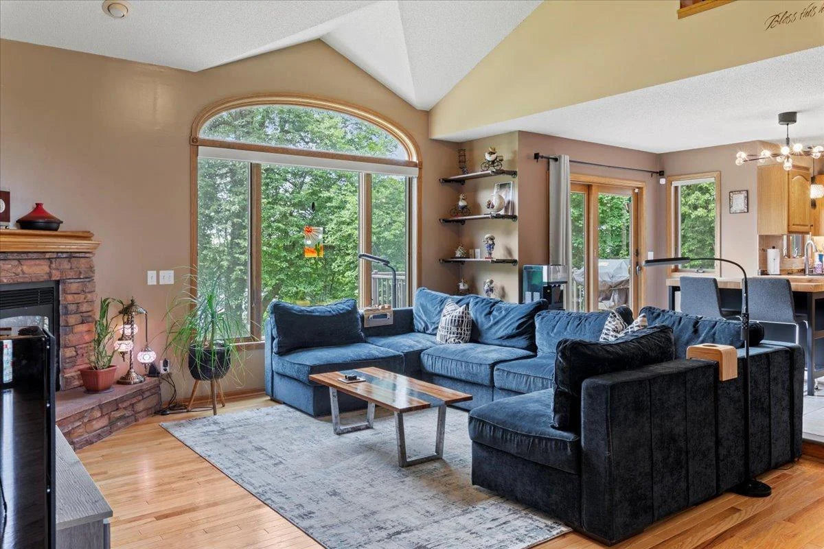 5017 Imhoff Avenue, Howard Lake, MN 55349