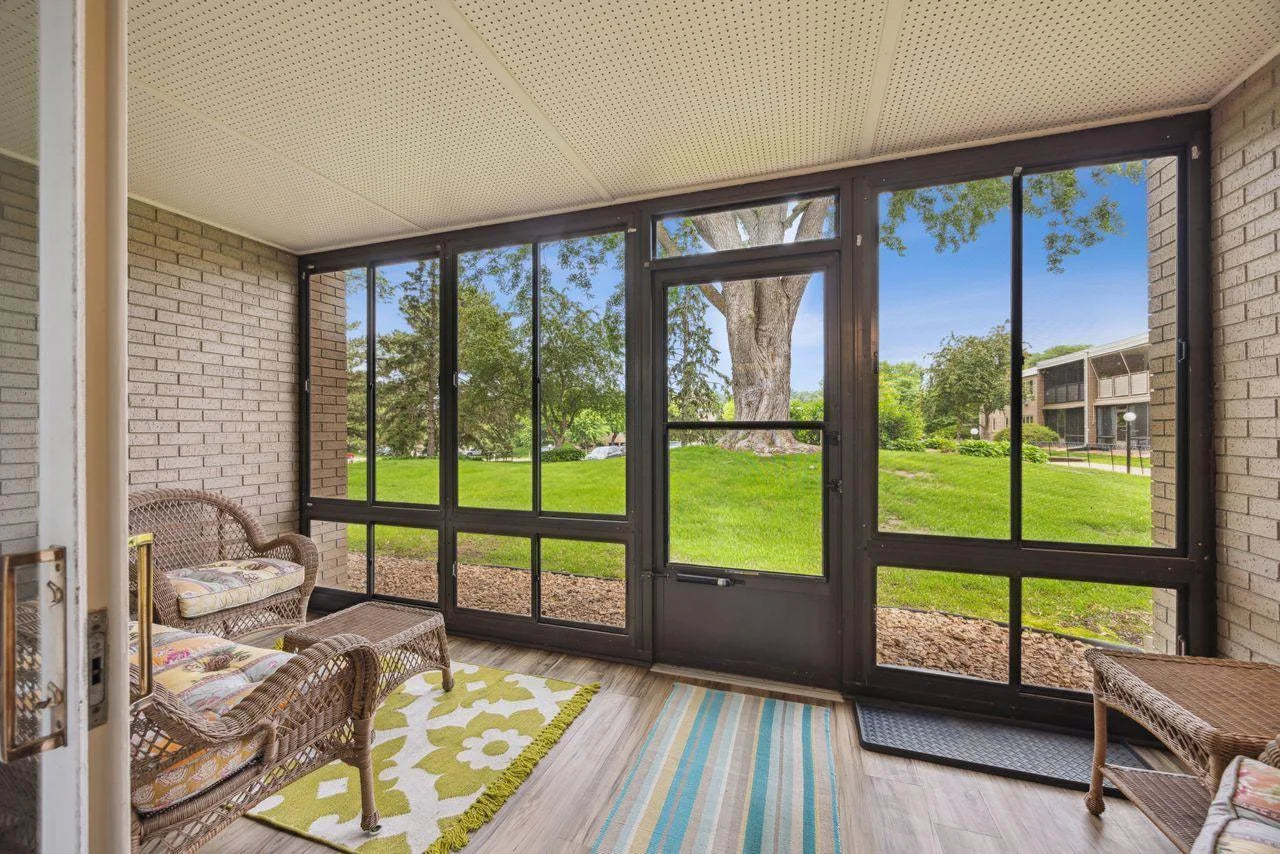 4380 Brookside Court, Edina, MN 55436