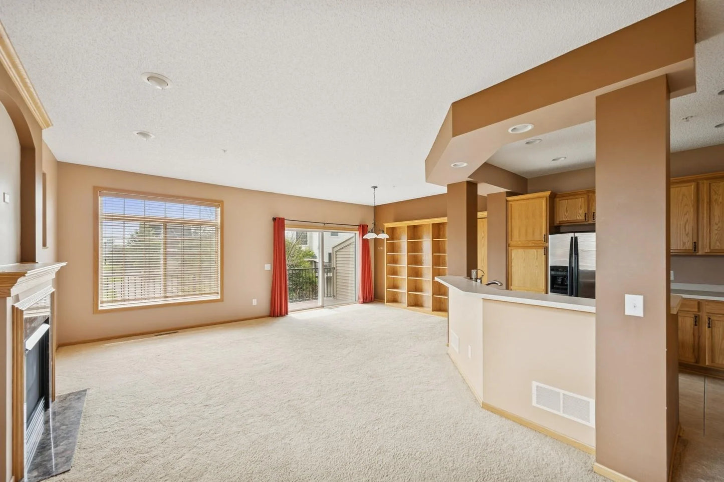 4363 Victor Path, Hugo, MN 55038