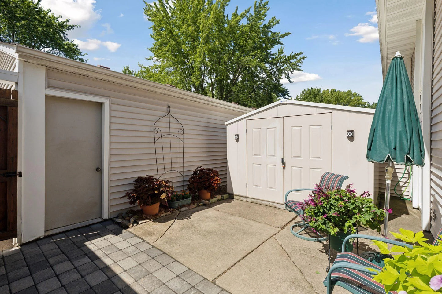 10436 Yorktown Lane, Maple Grove, MN 55369