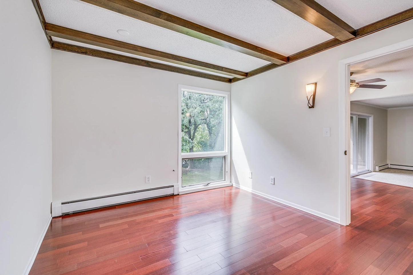6105 Lincoln Drive, Edina, MN 55436
