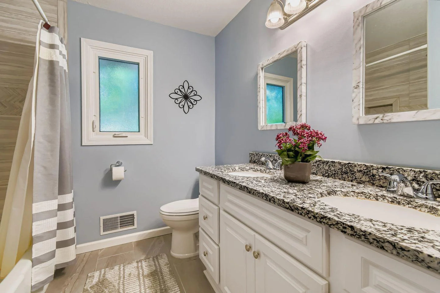 4250 Victoria Street, Shoreview, MN 55126