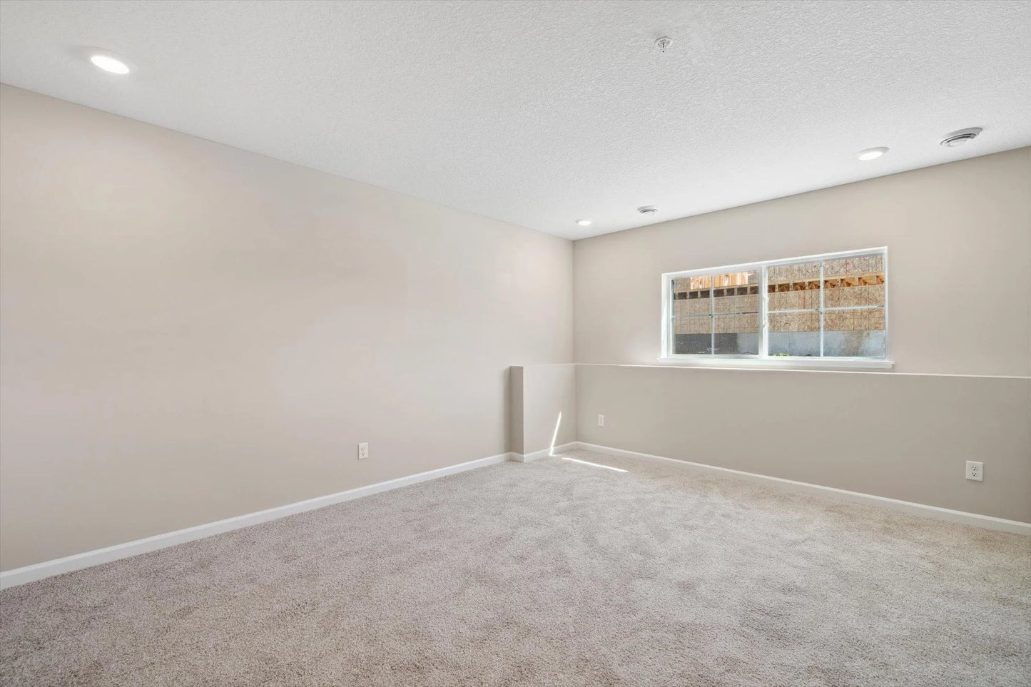 10387 Birchwood Circle, Victoria, MN 55318