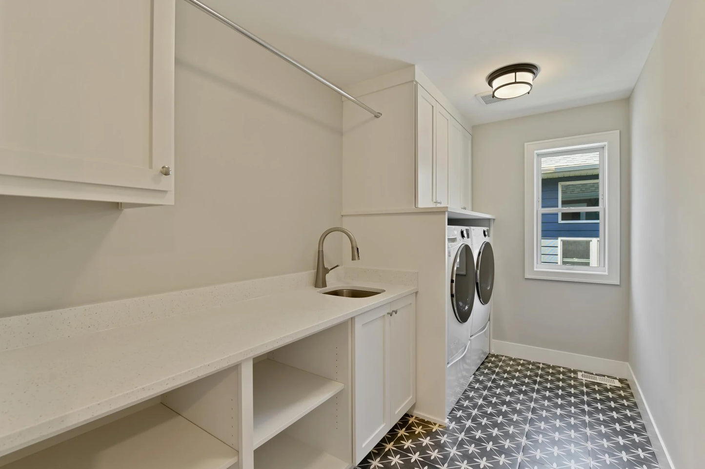 4924 Abbott Avenue, Minneapolis, MN 55410