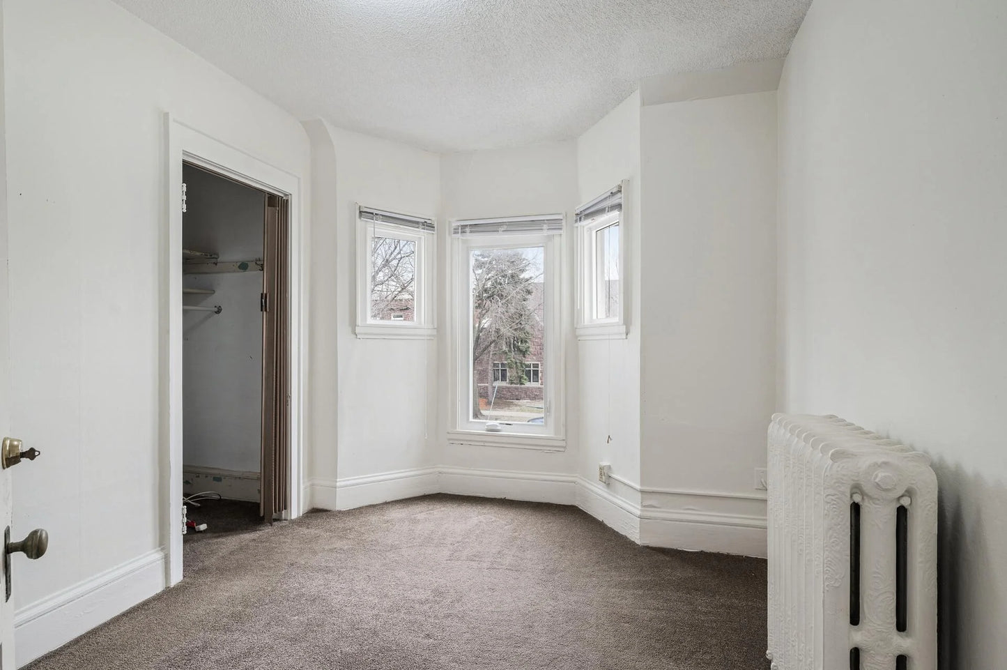 2544 Pleasant Avenue, Minneapolis, MN 55404