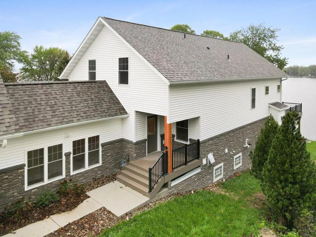 17394 Sunset Trail, Prior Lake, MN 55372