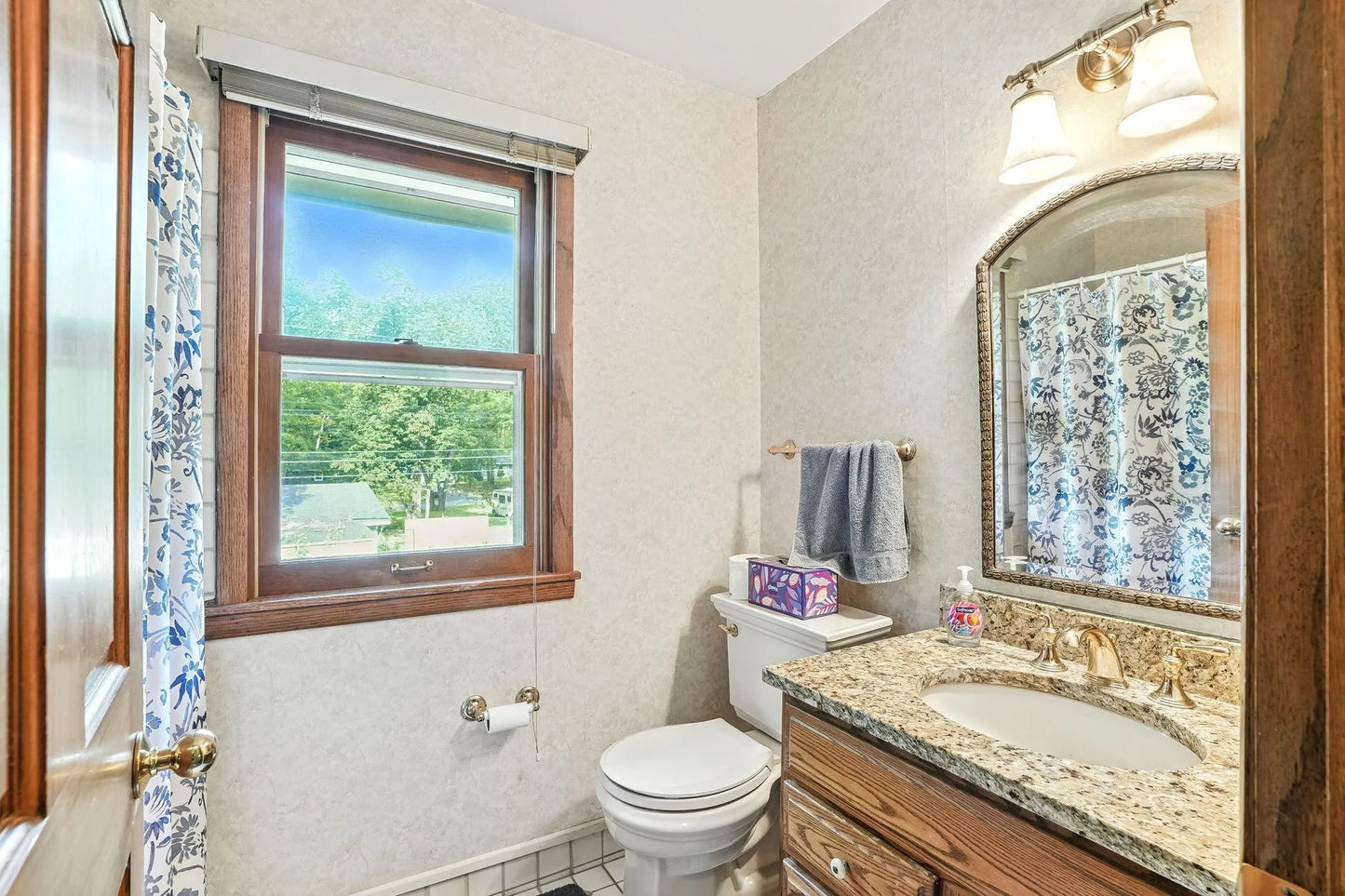 301 Kenmar Circle, Minnetonka, MN 55305