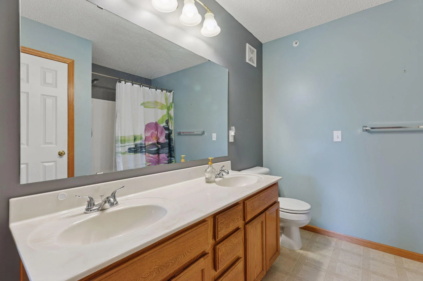 7308 Unity Lane, Brooklyn Park, MN 55443