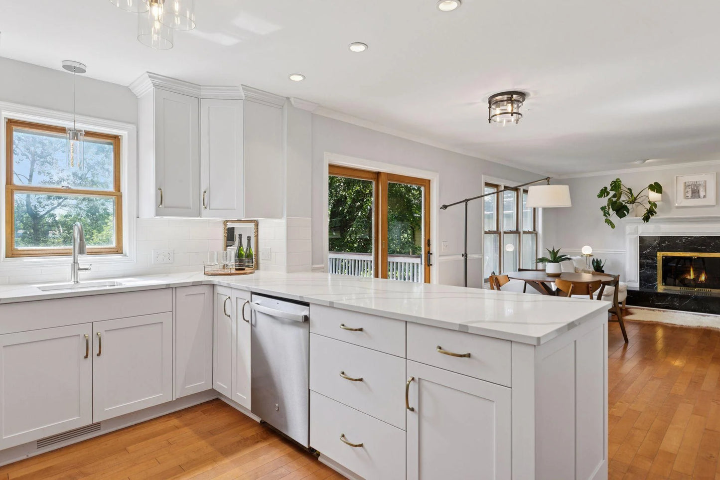 4288 Greenhaven Court, Vadnais Heights, MN 55127