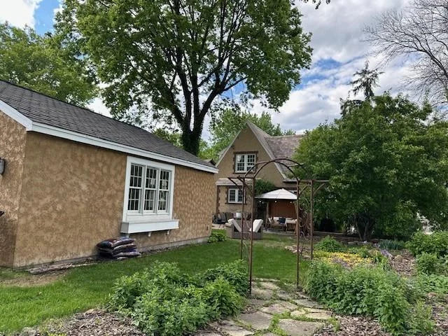 100 Wood Street, Jordan, MN 55352