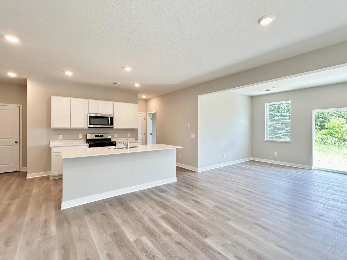 151 Snowdrop Trail, Waconia, MN 55387
